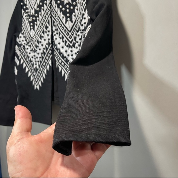 H&M Beaded Embroidered Crop Black and White Women Jacket size 4 - Picture 8 of 15